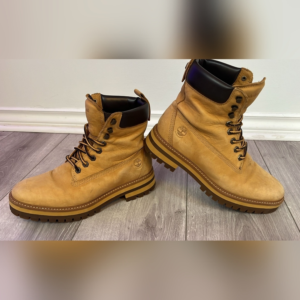 TIMBERLANDS - Picture 2 of 5